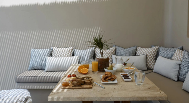 North Santorini - A Luxury Spa Hotel, Забронировать Отель Пиргос Санторини