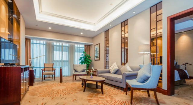 Grand Metropark Yuantong, Rezerwuj Hotel Hotele 5-gwiazdkowe w Pekin, 5*