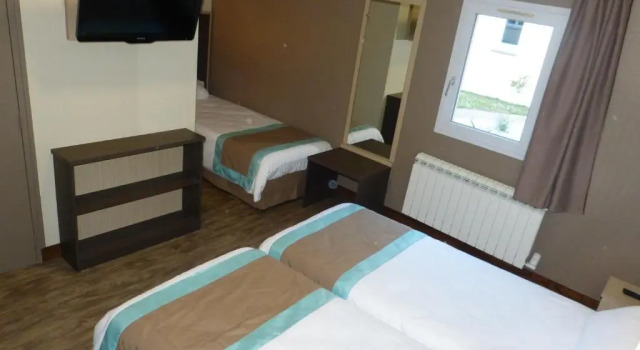 Трёхместный номер Standard Hotel ARBOR - Les Hunaudieres - Le Mans Sud - Mulsanne
