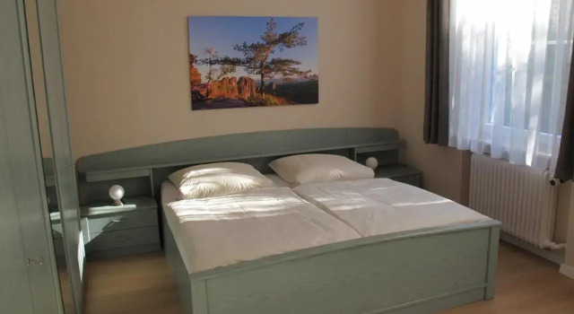 Ferienwohnung Schulberg 2a, Prenota Hotel Dresda 