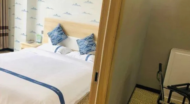 Люкс Deluxe Xixian Ibis Hotel