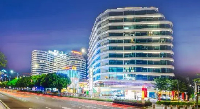 Zhaoqing · FumiFullmeCinemaBathtubDesignHotel, Boek Hotel Hotels in Guangdong met parkeren, Parkeren