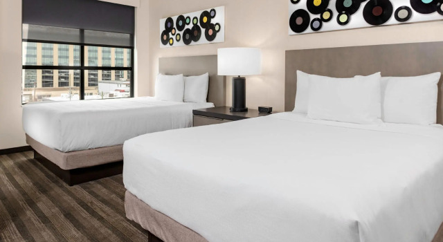 Четырёхместный люкс c 1 комнатой Hyatt House Nashville Downtown-Convention Center