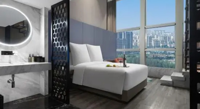 Люкс Deluxe Mercure Yangzhou East High-Speed Railway Station