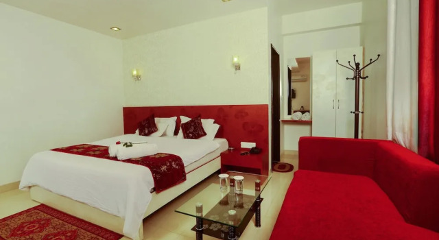 Двухместный номер Royal c 1 комнатой Hotel Metropolitan Near Sindhi Camp