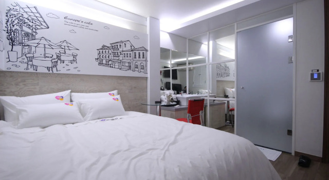 Roo Motel