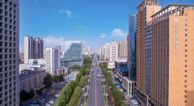 Jinjiang Metropolo Hotel (Baotou Gangtie Avenue Wanda Plaza), Book Hotel Baotou Inner Mongolia