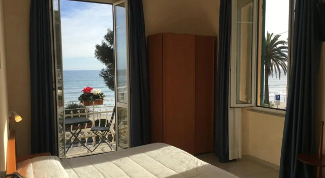 Двухместный номер Standard с балконом и с видом на море Hotel Villa Igea