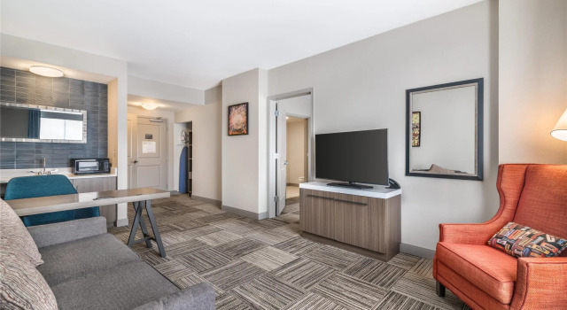 Двухместный люкс c 1 комнатой Hilton Garden Inn Albany-SUNY Area