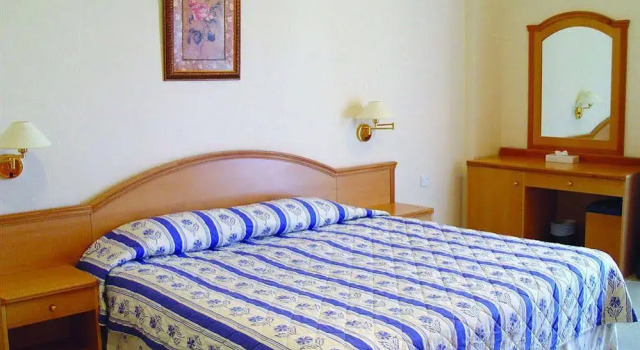 Emirates Springs Hotel Apartments, Prenota Appartamento Al-Fujairah 