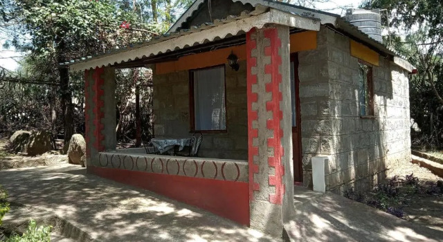Коттедж c 1 комнатой с красивым видом из окна Triple Eden Resort - Naivasha