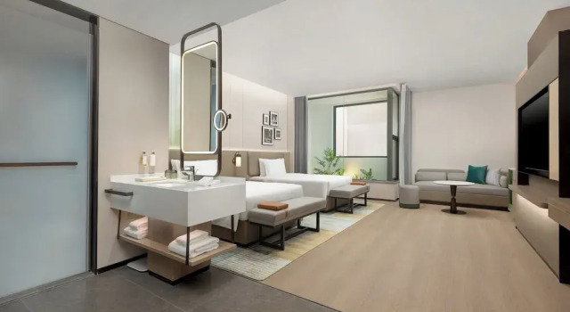 Четырёхместный номер Premium Holiday Inn & Suites Shanghai Changfeng by IHG