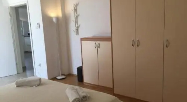 Apartments Casa Barbara, Prenota Appartamento Hotel a Isole Quarnerine con parcheggio, Parcheggio
