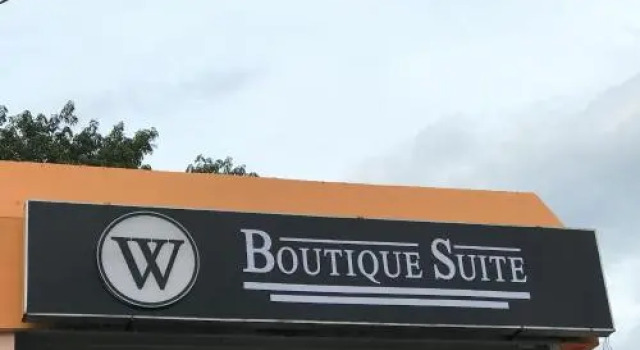 W boutique 10pax with family karaoke