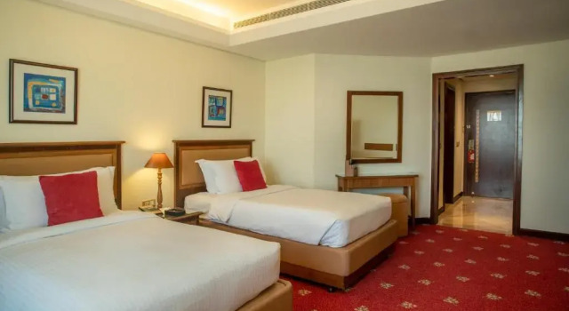 Двухместный клубный номер Royal Le Royal Hotel - Amman