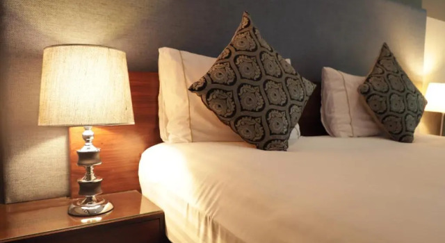 Двухместный номер Standard с видом на бассейн The Residency Hotel