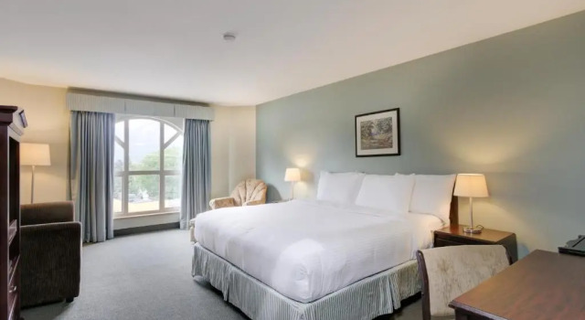 Двухместный номер Standard Harrison Lake Hotel