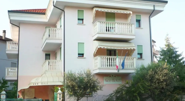 Nice Hotel