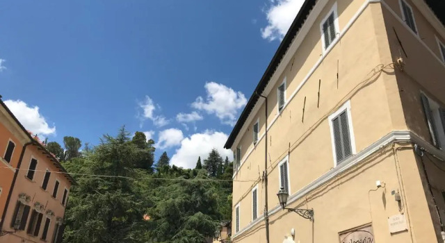 Casa Cervasi, Rezervovat Hotel Pergola 