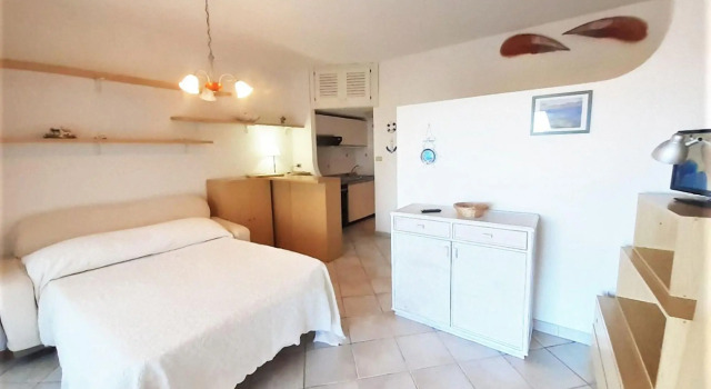 Pleasant Holiday Home in Marinella Near the sea, Book Hotel Marinella Emerald Coast