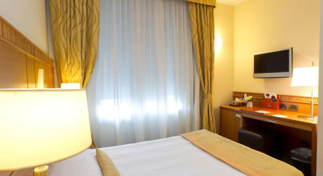 Одноместный номер Classic Отель Dei Cavalieri Milano Duomo