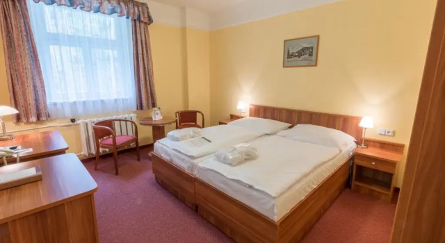 Spa hotel Vltava, Забронировать Курортный отель Курортные отели Мареанске-Лазне, рядом с Железнодорожный вокзал Марианске-Лазне - Центр, Курортный отель