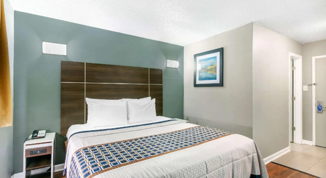 Номер Standard Knights Inn Bristol