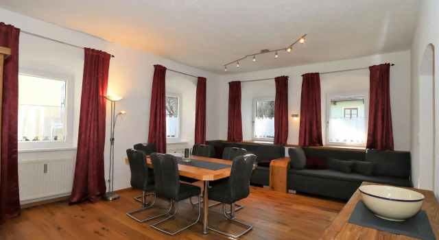 Apartment in Fugen Near Spieljochbahn