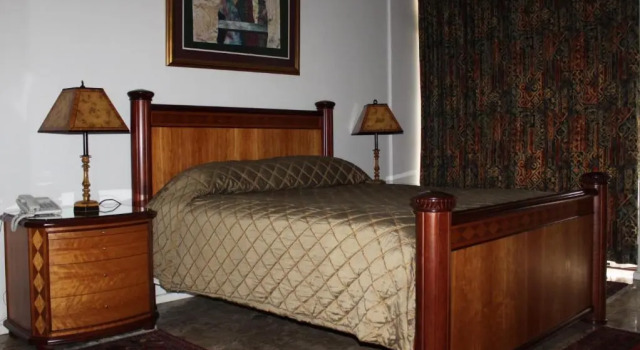 Brooklyn Lodge, Buchen Sie Hotel  