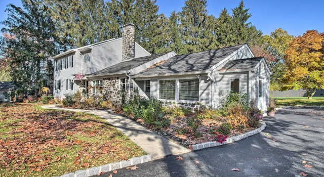 Near Philly & PGA Champ! Inviting Home w/ Yard, 预订 度假屋 韦恩 美利坚合众国-美利堅合眾國