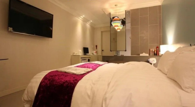 Vago Tourist Hotel, Rezerwuj Hotel Hotele w Gangdong-Gu z parkingiem, Parking
