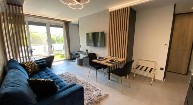 Апартаменты Relax Sauna Apartment Keszthely