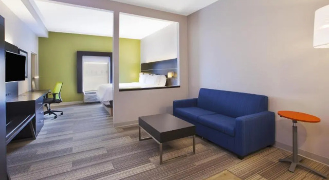Люкс Holiday Inn Express Tiffin by IHG