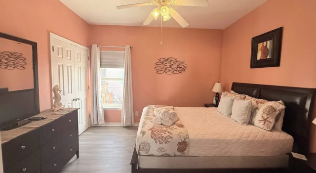 Charming Gulf Shores Retreat 3 Bedroom House With Private Entrance