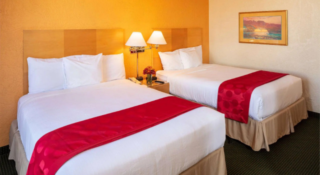 Standard Neljän hengen huone The Arizona Riverpark Inn