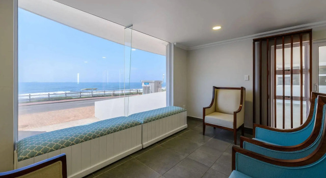 Dolphin View Cabanas, Забронировать Отель Пляж Умдлоти Durban North Coast, рядом с Пляж Umdloti Beach