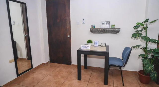 Departamento CENTRICO, Tv smart, dish, minisplit nuevo, wifi 100 mb, cocina, lavadora, asador, parking, letra i, Prenota Hotel Hotel a El Bajio con parcheggio, Parcheggio