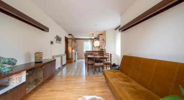 Ljubljana C17 - 5 Bedroom Private House with a Garden