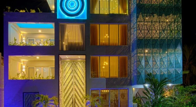 De Moda Boutiques