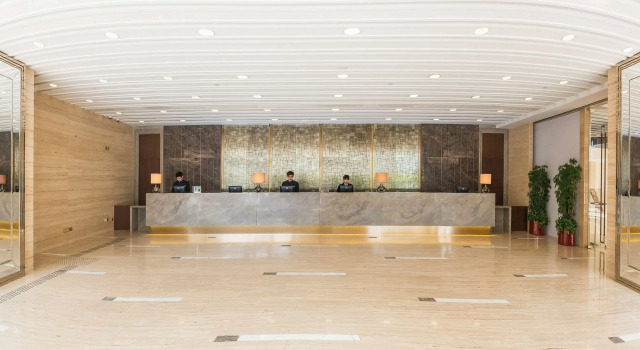 Kowloon Harbourfront Hotel