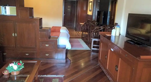 Люкс Deluxe Shangri La Hotel