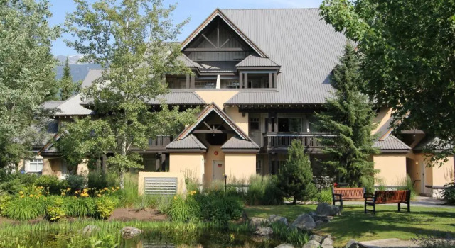 Апартаменты Lagoons Condos by Whistler Retreats