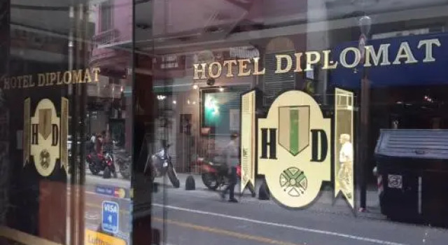 Diplomat Hotel, Buchen Sie Hotel Günstige Hotels in Retiro