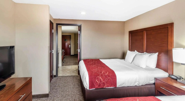 Comfort Suites Yukon - SW Oklahoma City, Boek Hotel Hotels in Yukon met parkeren, Parkeren