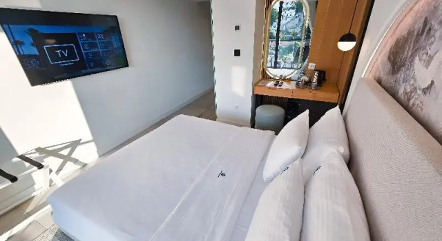 Двухместный номер Standard с балконом Отель The New Hotel Mediteran Villa Edition