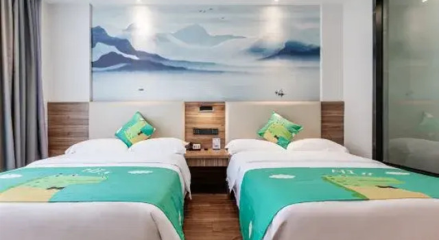 Люкс quzhoubaiyue hotel