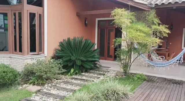 Pousada ESQUINA DO ATLANTICO SUL, Book Hotel Hoteller i Tubarao med parkering, Parkering