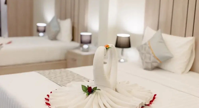 Четырёхместный номер Standard с балконом SUBANAN Hotel and Residence, Hatyai - โรงแรมทรัพย์อนันต์ เรสซิเด้นซ์ หาดใหญ่