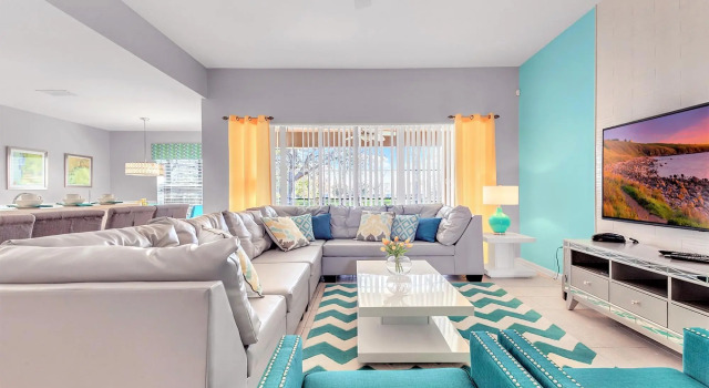 All En-suite Bath 5BR Disney Home w Pool SPA