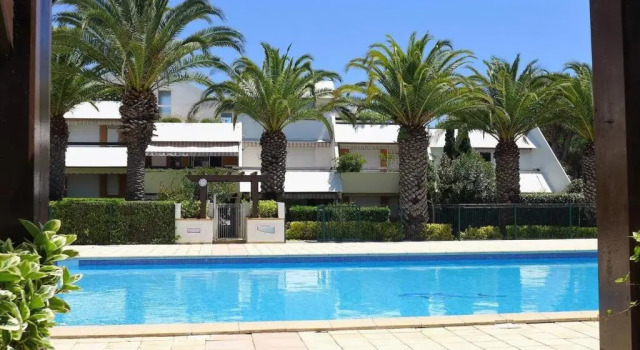 LE TAMARINA P2 avec parking - piscine proche plage, Book Hotel Hotels in Camargue with a Pool, Swimming Pool